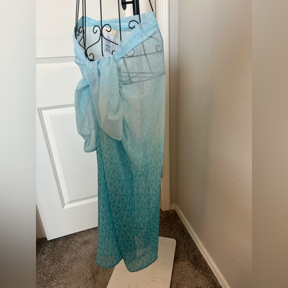 MICHAEL KORS MK Signature Ombre Logo Pareo Turquoise Beach Cover-Up - Picture 5 of 15